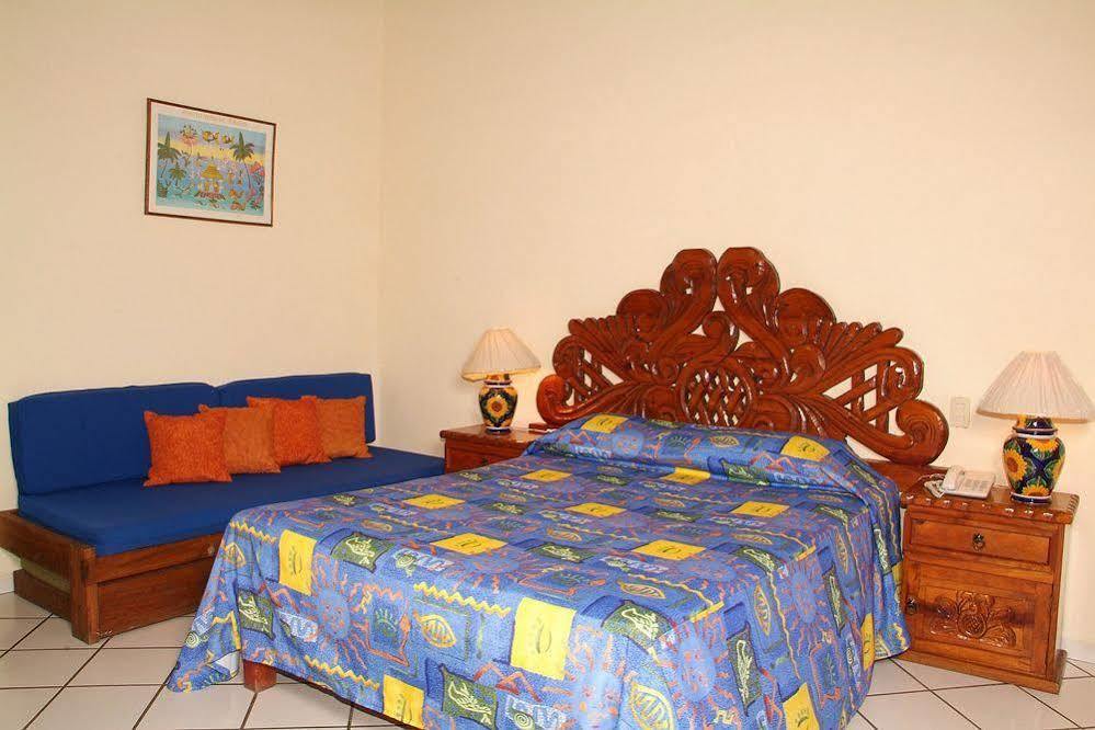 Vallarta Sun (Adults Only) Puerto Vallarta Exterior photo