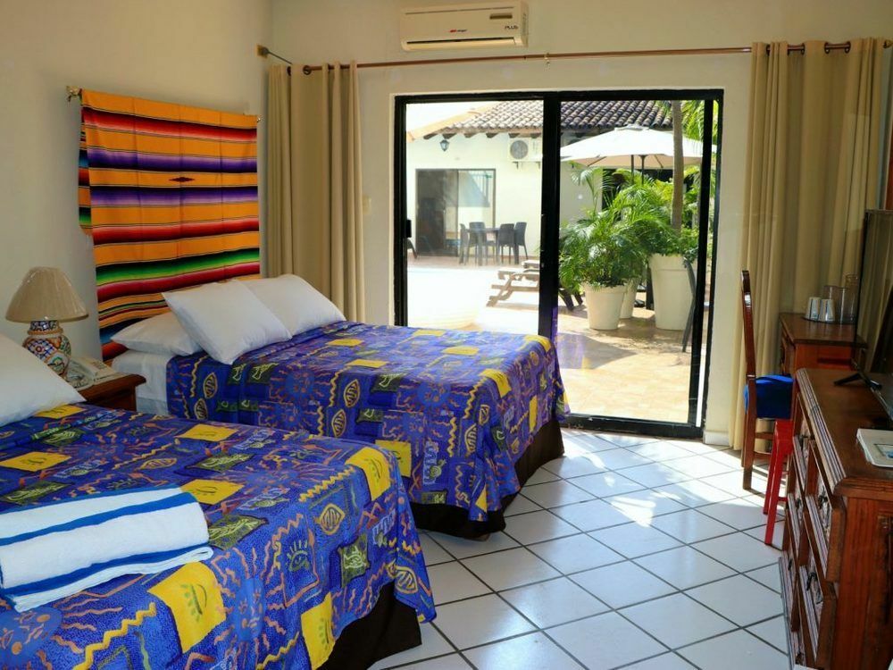 Vallarta Sun (Adults Only) Puerto Vallarta Exterior photo